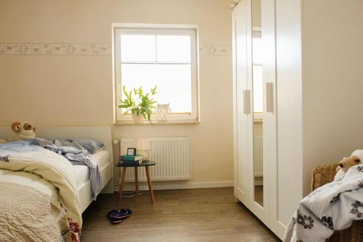 pension-lotsenhaus-schlafzimmer